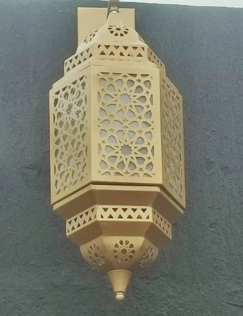 Wall lantern Wall lantern